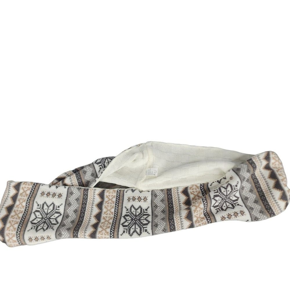 Muk Luks Infinity Sweater Scarf Reversible Fair Isle Cream Tan Snowflake